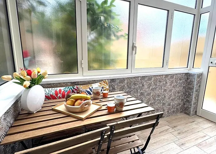 Apartamento Agli Acquedotti, Con Giardino Privato