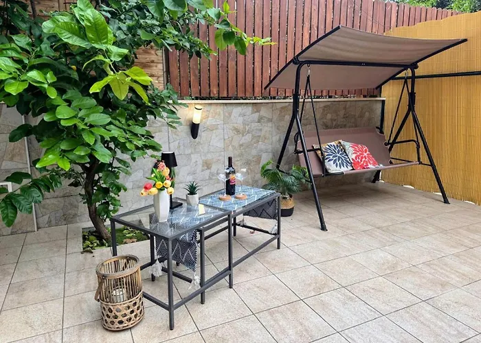Agli Acquedotti, Con Giardino Privato * Roma
